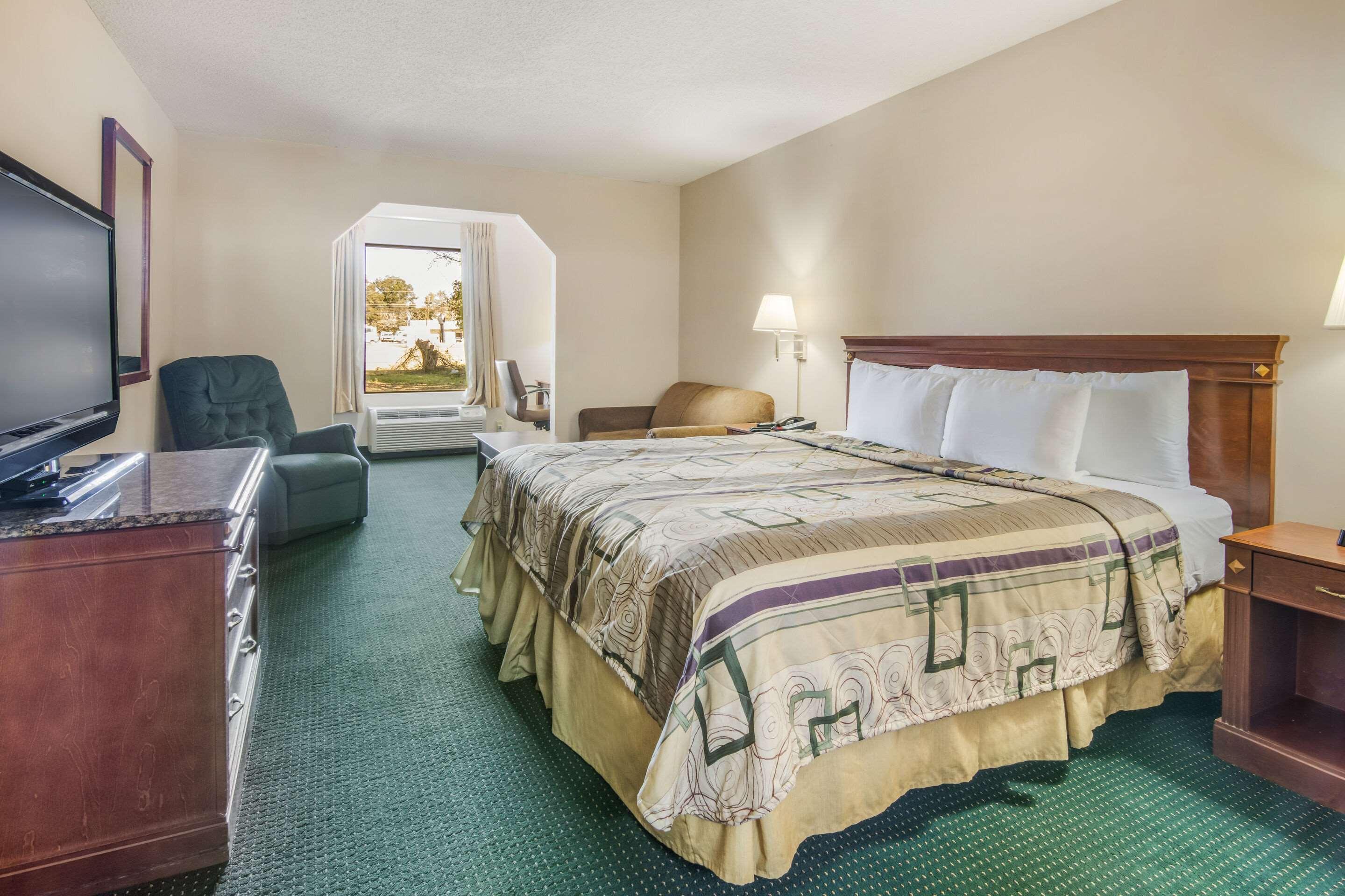 דבלין Rodeway Inn & Suites מראה חיצוני תמונה