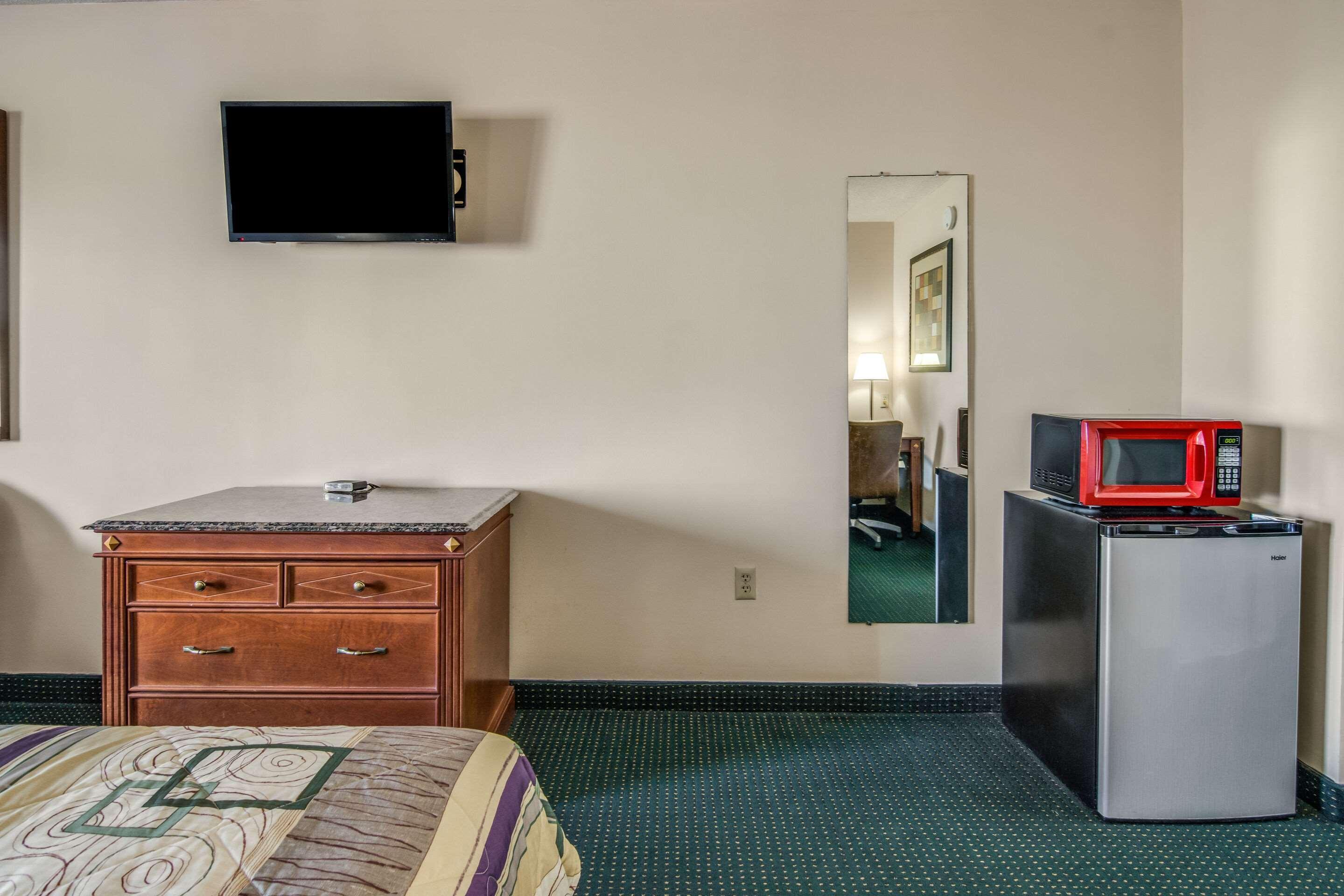 דבלין Rodeway Inn & Suites מראה חיצוני תמונה