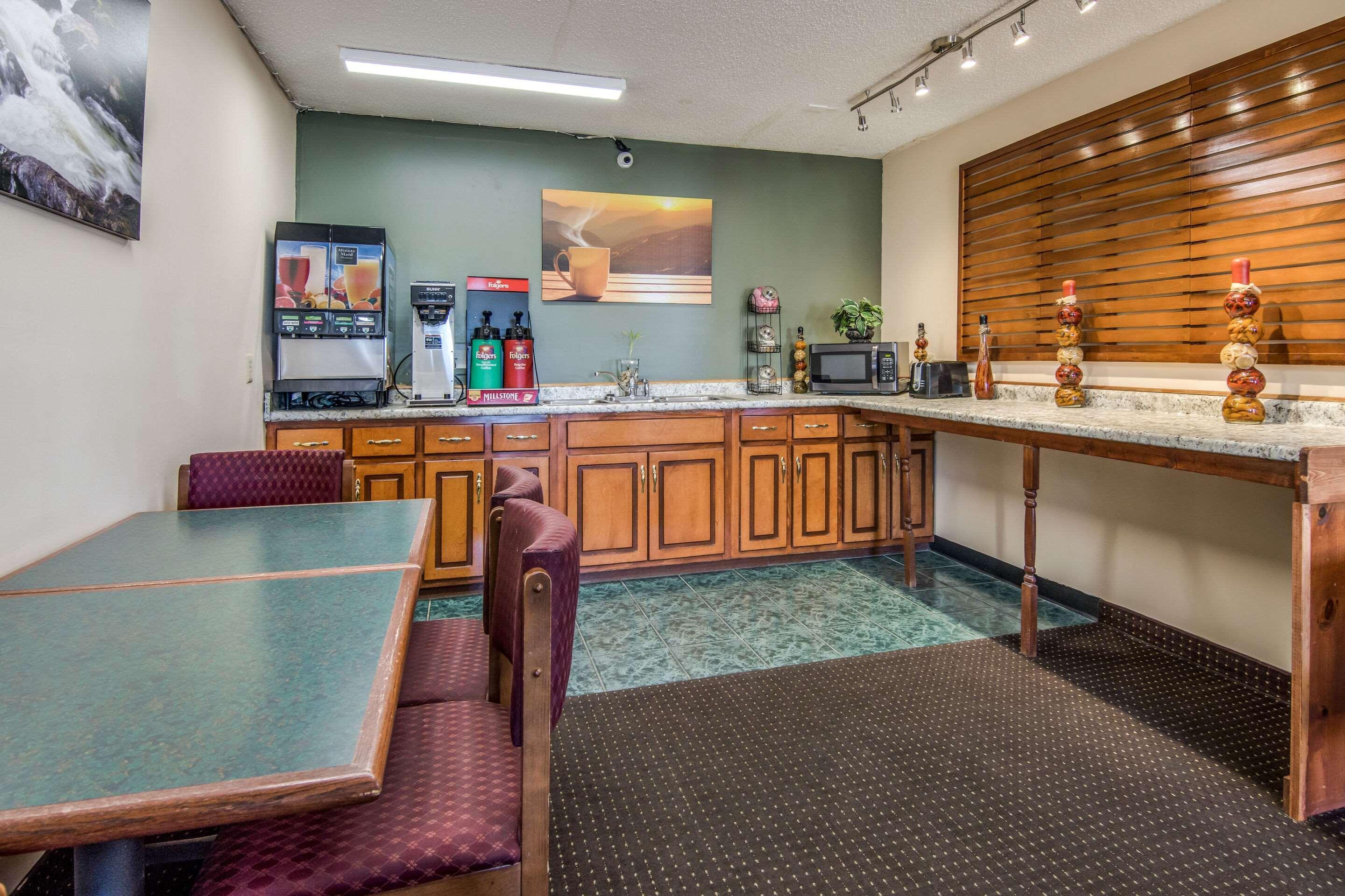 דבלין Rodeway Inn & Suites מראה חיצוני תמונה