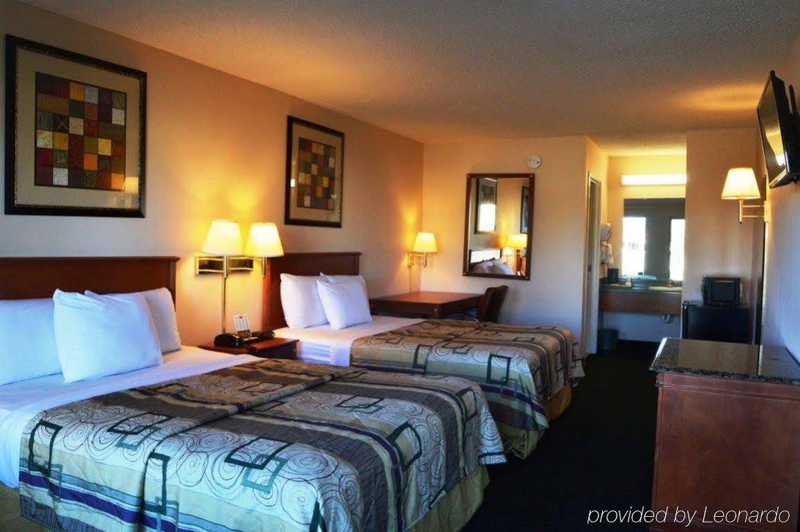 דבלין Rodeway Inn & Suites מראה חיצוני תמונה