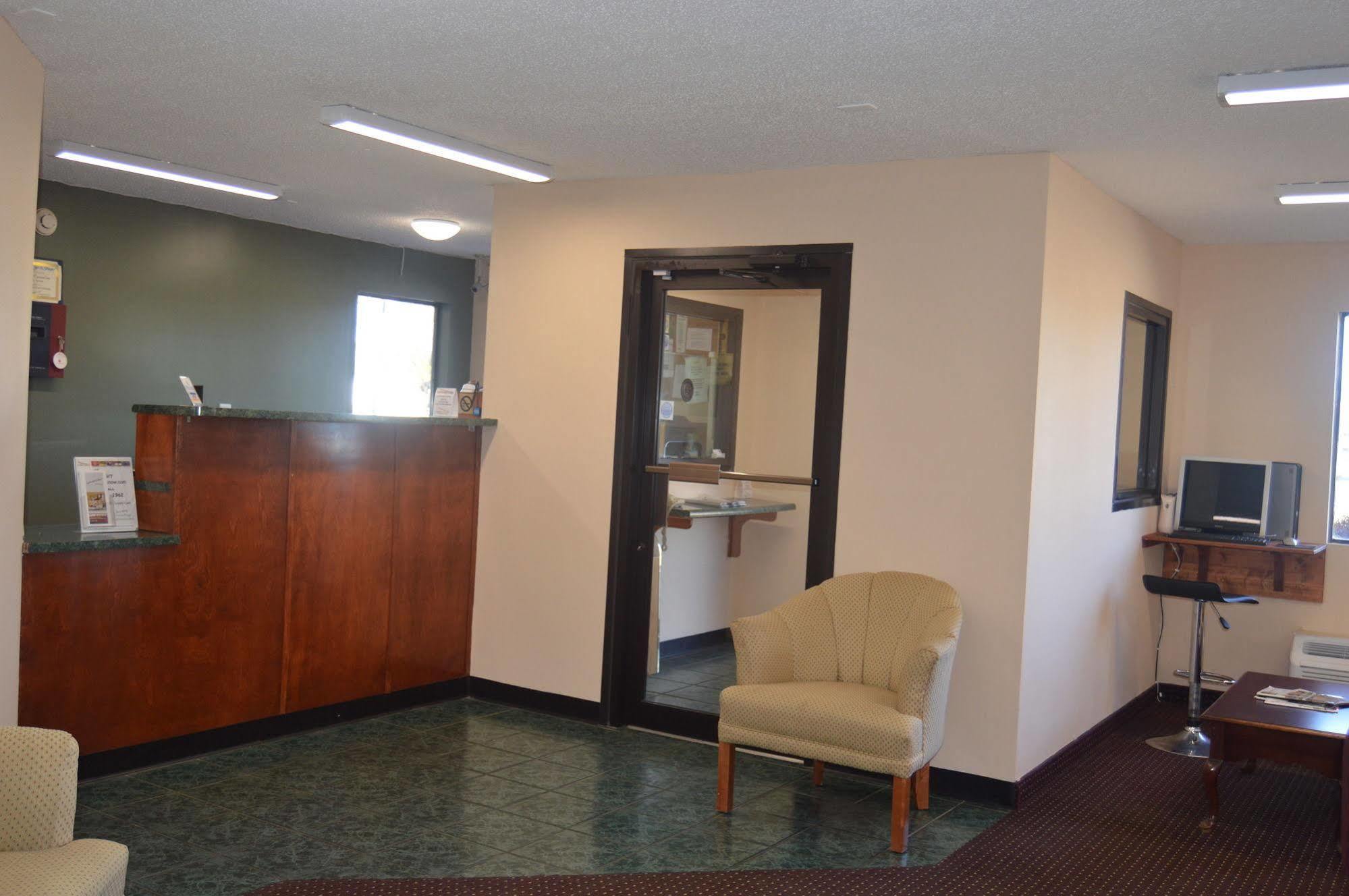 דבלין Rodeway Inn & Suites מראה חיצוני תמונה