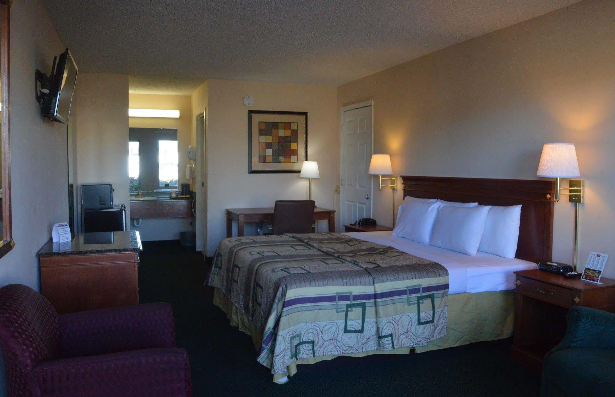 דבלין Rodeway Inn & Suites מראה חיצוני תמונה